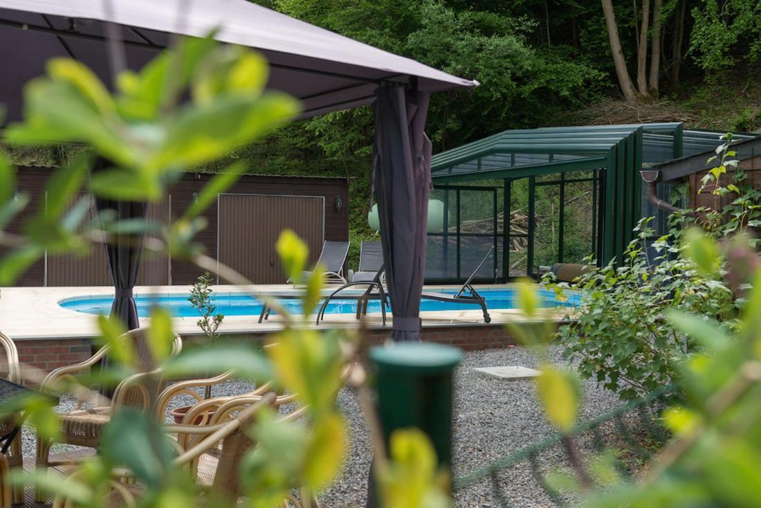 Auberge De La Lesse Celles  Exterior photo